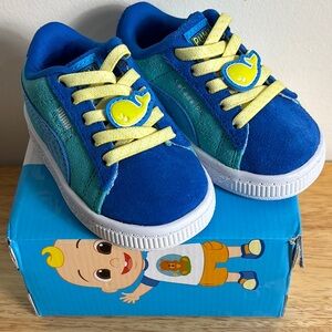 New NIB Cocomelon Puma suede baby sneakers Blue Yellow whale teddy bear